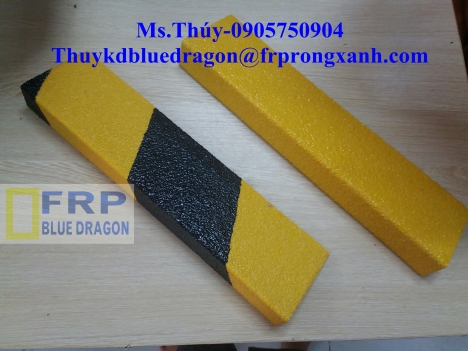 Miếng ốp gờ cầu thang frp không rỉ sét, mương thoát nước frp grating