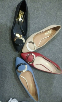 xưởng sỉ giày tamyshoes bình chánh