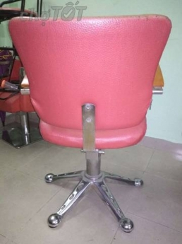 Cần bán 3 ghế cắt tóc Nữ