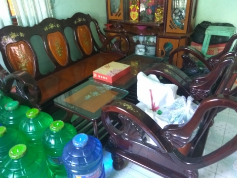 Cần bán bộ bàn ghế gỗ