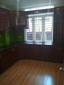 cho thuê nhà tại 37/158/124 Ngọc Hà, Bà Đình, Hà Nội.