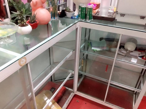 Dọn Dẹp mặt bằng cần thanh lý gấp 6 tủ nhom