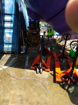 Xe nâng tay, xe nâng hàng, xe nâng pallet  tại MiềnTrung