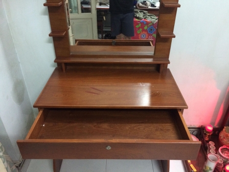 BÀN TRANG ĐIỂM GỖ XOAN ĐÀO (90x51x77)