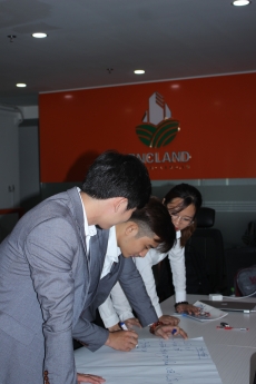 Tuyển Lái xe Văn Phòng