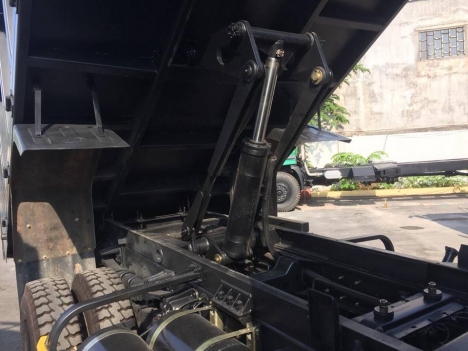 Xe Ben Howo 6,45 Tấn | Thùng 5 Khối