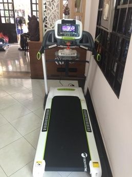 Máy chạy bộ điện đa năng Tech Fitness TF-22AS