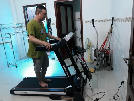 Máy chạy bộ điện đa năng Tech Fitness TF-07AS
