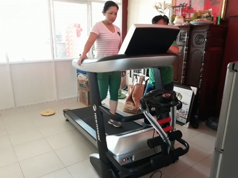 Máy chạy bộ điện Tech Fitness TF-20AS đa năng
