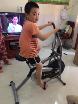 Xe đạp tập liên hoàn Tech Fitness TF-01