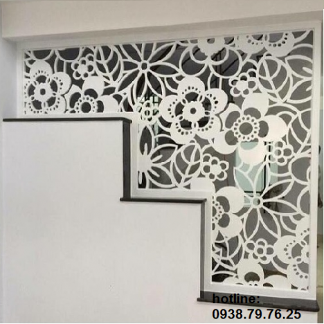 Thu hút khách với vách ngăn giữa phòng khách và cầu thang cnc
