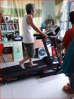 MÁY CHẠY BỘ TECH FITNESS TF-12 ĐA NĂNG