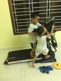 Máy chạy bộ điện đa năng Tech Fitness TF-05AS NEW