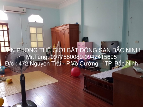 chính chủ cần bán lô 2 mặt tiền đại phúc