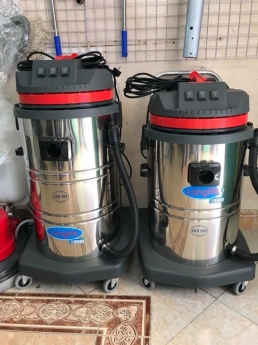 Máy hút bụi