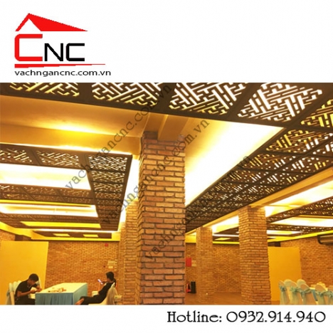 Mẫu vách ốp trần bằng gỗ công nghiệp ở Nguyễn Huệ Q1