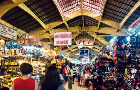 CHO THUÊ LẦU 1 CỦA NHÀ MẶT TIỀN NGAY CHỢ BẾN THÀNH Q1