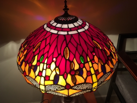 Đèn Bàn Tiffany Chuồn Chuồn Vàng