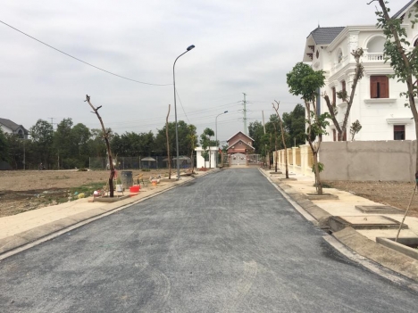 Bán đất mặt tiền QL51, gần sân bay, cách ngã 3 nhơn trạch 500m