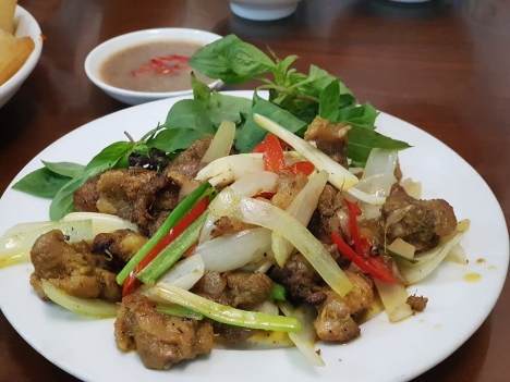 Phở cuốn 31 Ngũ Xã địa chỉ ăn ngon Hà Nội đáng lưu tâm