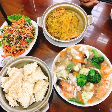 Phở cuốn 31 Ngũ Xã địa chỉ ăn ngon Hà Nội đáng lưu tâm