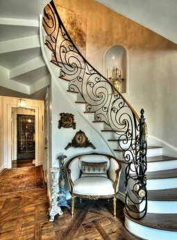 Gia công cầu thang