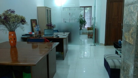 Share nhà làm văn phòng ở Khuất Duy Tiến