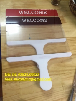 Mẫu những loại biển đón cầm tay giá chỉ 350.000