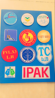 In logo/nhãn tên trên chất liệu vải keo/ decal/bạt hiflex/inox đổ keo