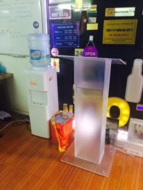 Bục phát biểu sử dụng nhiều tại Hà Nội- CUng cấp các loại bục phát biểu giá rẻ