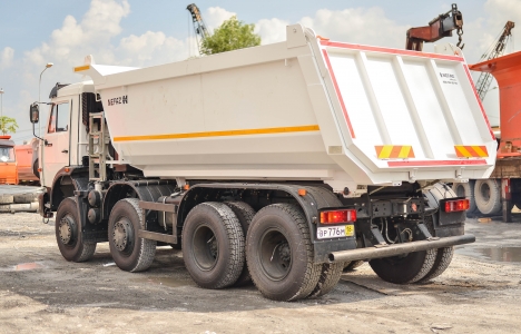 Xe Ben Kamaz 65115(6X4), Thùng Oval 10M3 - Euro 3
