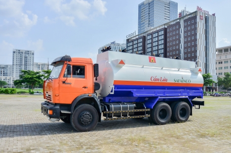 Xe vận chuyển xăng dầu kamaz 53229 (6X4) 18m3