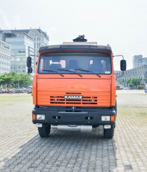 Xe vận chuyển xăng dầu kamaz 53229 (6X4) 18m3