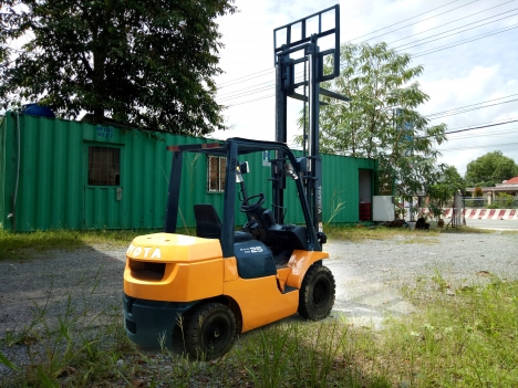 Bán xe nâng các loại KOMASTU, TOYOTA, DAEWOO