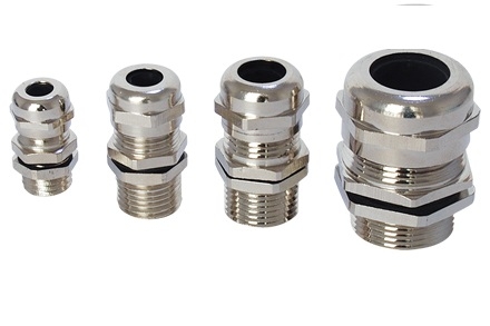Ốc xiết cap Kim loại.