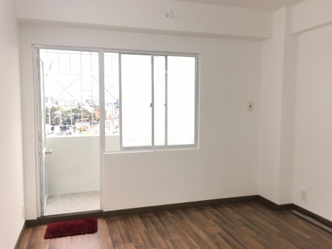 Bán căn hộ chung cư Miếu Nổi, Q. Bình Thạnh, 2.3 tỷ