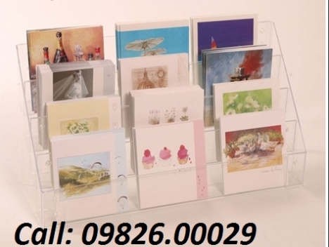 Mẫu các loại kệ mica trưng bày sách đẹp- sang trọng nhất