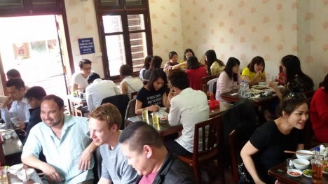 Phở cuốn 31 Ngũ Xã địa điểm ăn ngon Hà Nội