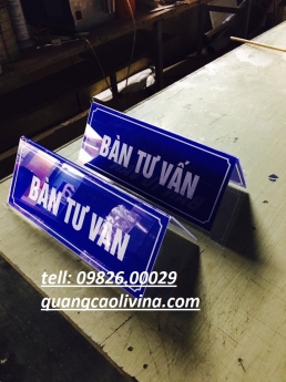 Biển chức danh Mica là gì- Địa chỉ mua biển chức danh để bàn tại Hà nội