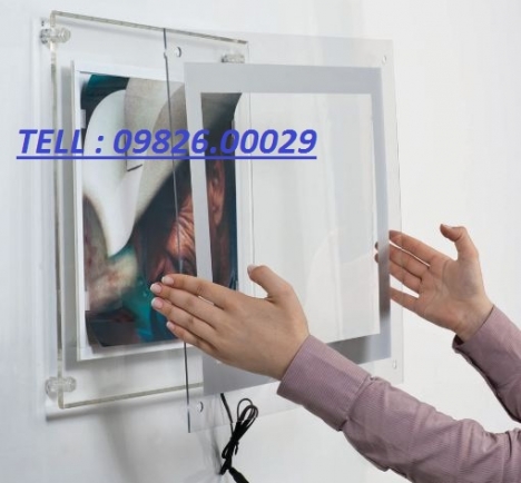 Khung mica- Khung poster chân kính- Giá rẻ tại Hà nội
