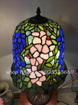 Đèn Bàn Tiffany Họa Tiết Hoa Đậu Tía