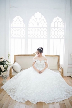 May váy cưới siêu đẹp theo mẫu khách hàng chọn, giá cả ưu đãi (liên hệ 0987655248)