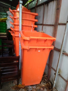Kinh doanh pallet gỗ thông ,thùng rác công nghiệp tại đà nẵng