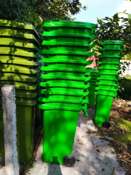 Kinh doanh pallet gỗ thông ,thùng rác công nghiệp tại đà nẵng