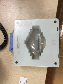 máy biến dòng vuông MSQ -100 800/5