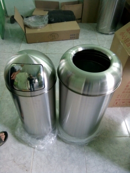 Bán thùng rác inox đạp chân - giao hàng toàn quốc