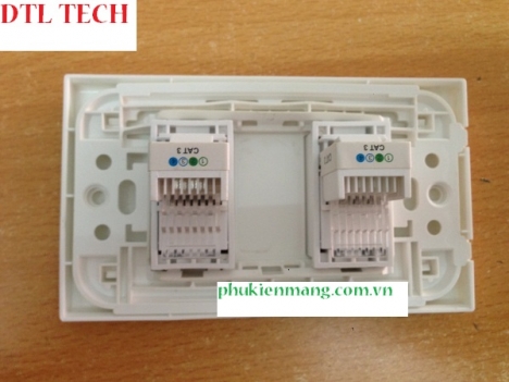 Bộ outlet 2 cổng RJ11 âm tường Pannasonic