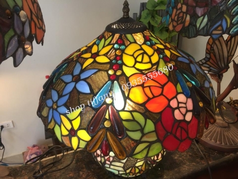 Đèn bàn Tiffany Nấm Nùn Hoa Chuồn
