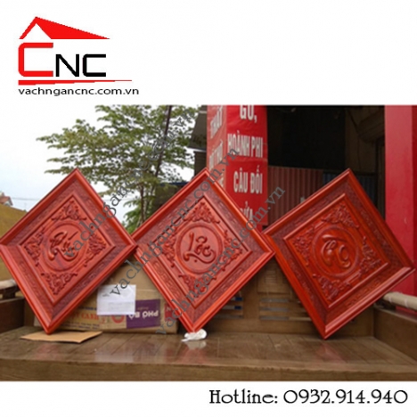 Siêu phẩm đốc lịch treo tường bằng gỗ hương đẹp cho ngày tết