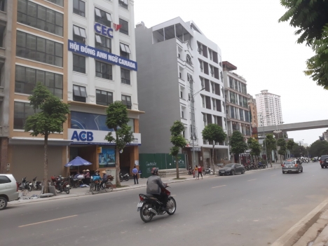 CHO THUÊ VĂN PHÒNG TẠI SỐ 10 TRẦN ĐĂNG NINH KÉO DÀI DT - 110M2, GIÁ 23 TRIỆU/ THÁNG